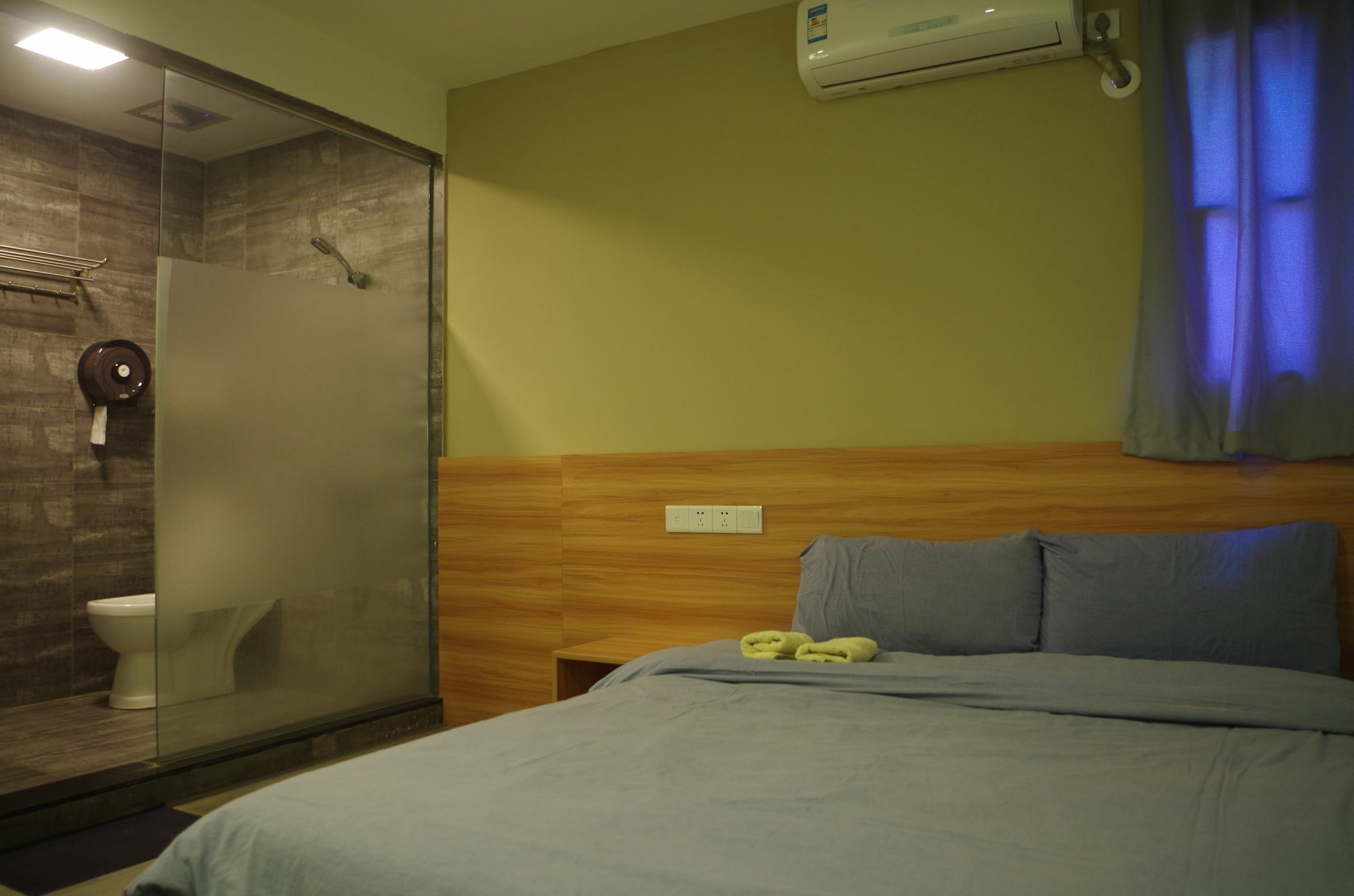 Dengba International Inn Guangzhou Branch Ngoại thất bức ảnh